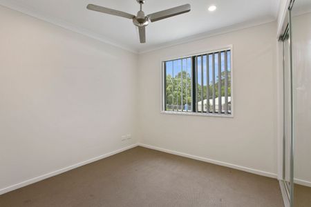 Discover Your Perfect Family Home in Pomona - Photo 5