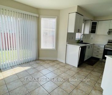 Semi-Detached Home For Lease | N7373952 - Photo 1