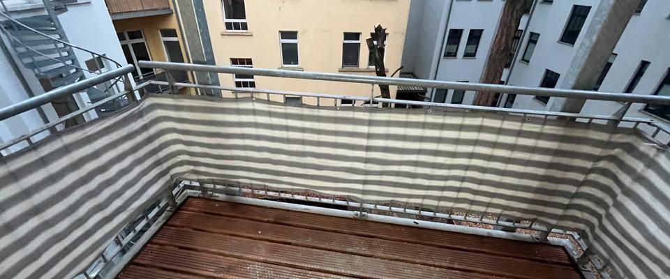 4-Raum-Wohnung | renoviert | Balkon & Gäste-WC | nahe Altstadt - Foto 1