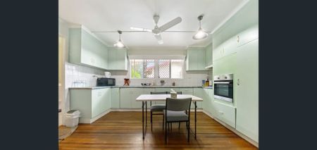 4-Bedroom Home with Garage & Patio - Photo 4