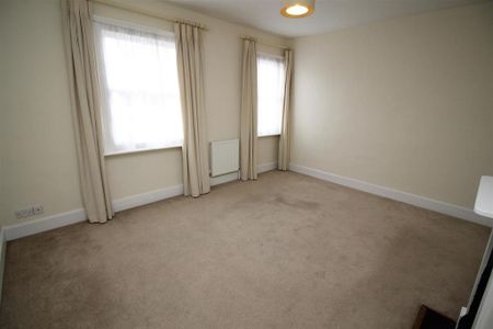 2 bedroom detached house to rent - Photo 4