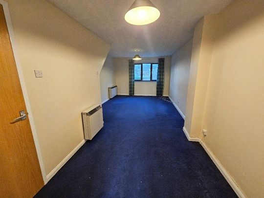 2 bedroom maisonette to rent - Photo 1