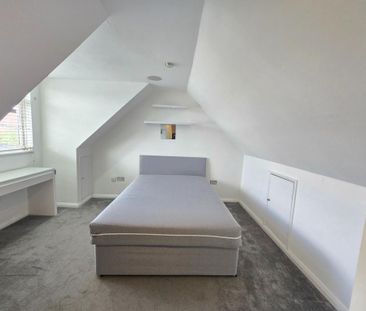 3 bedroom detached house to rent - Photo 3