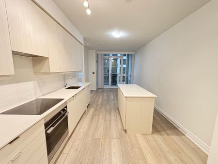 For Lease - 36 Elm Drive Unit# 2202, Mississauga, Ontario - Photo 2