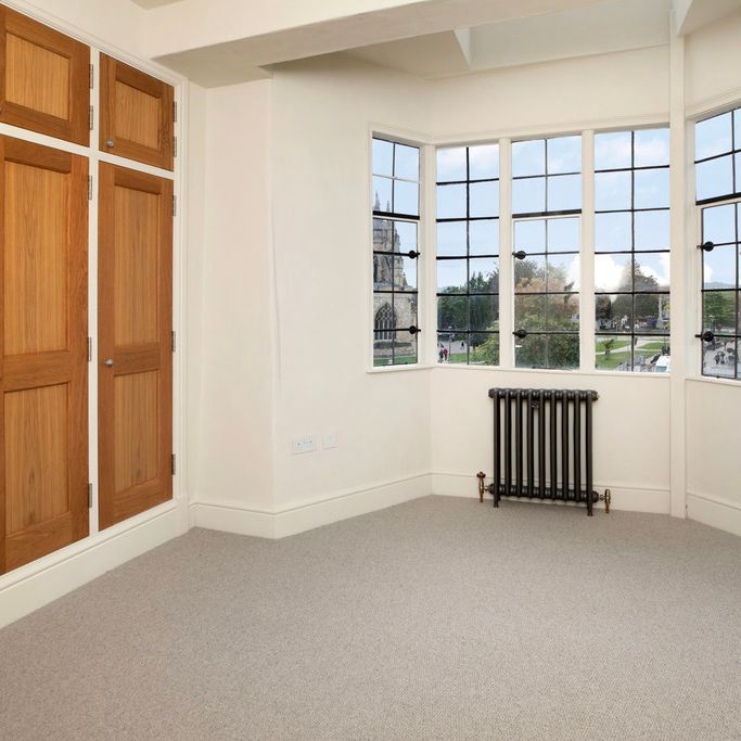2 bed terraced house to rent in Catherine Street, Exeter, EX1 - Photo 1