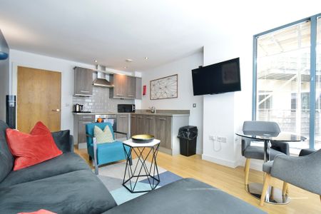 Waterloo Court, Leeds City Centre - Photo 2