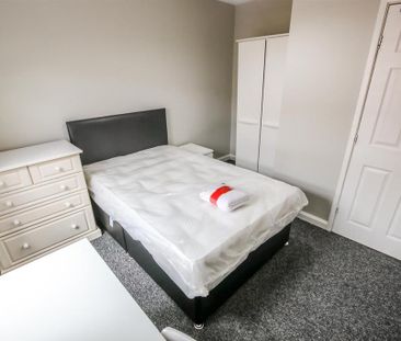 4 bedroom house to rent - Photo 5