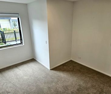 14 Juniper Drive, Papakura, Auckland - Photo 2