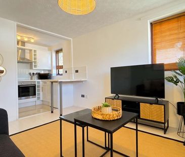 1 bedroom flat to rent - Photo 2