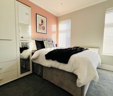 BEDROOM 4 – SMALL DOUBLE OFF SUITE - Photo 6