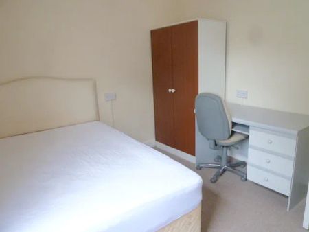 Ripon Street (4 bed) - Photo 3