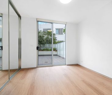 Split-Level Apartment with Resort-Style Facilities in the Heart of Rhodes - Photo 3