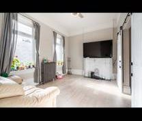 Beautiful two bedroom apartment downtown Hamilton - Photo 3