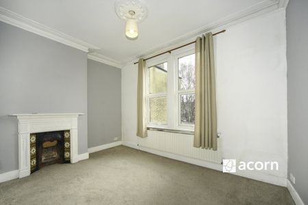 Flat to rent - Rosenthal Road, Catford, SE6 - Photo 3