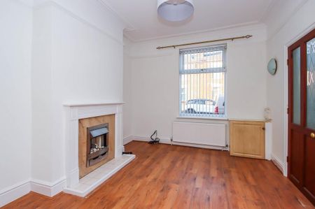 2 bedroom terraced house to rent - Photo 2