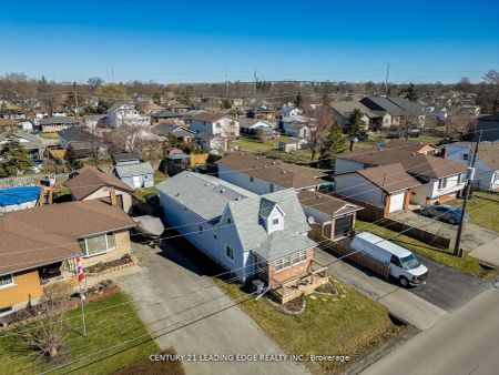 Property For Lease | X9229664 - Photo 2