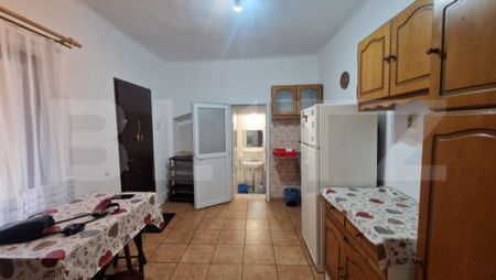 Inchiriere Casa CENTRAL 40 mp, MOBILATA - Fotografie 3