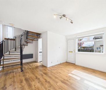 1 bedroom end of terrace house to rent - Photo 2