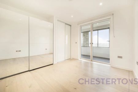 2 bedroom flat in 31 Lock Side Way - Photo 2