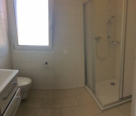 Magnifique appartement de 2 pièces situé au 3ème étage - Photo 3