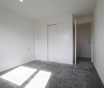 4 bedroom terraced house to rent - Photo 6