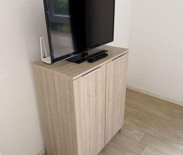 Location Appartement 1 pièce 23m² TROYES 10000 - Photo 2