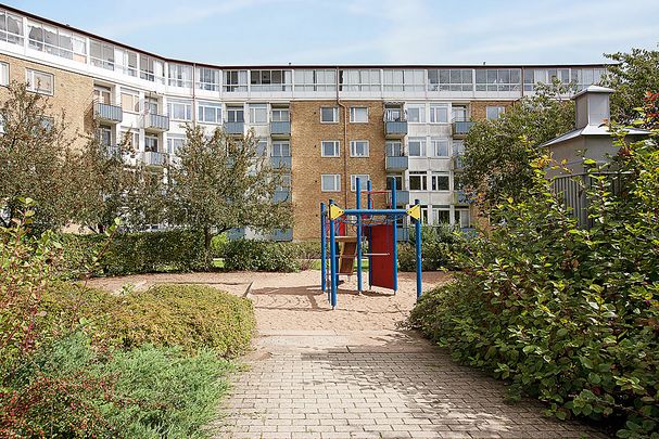 Åragatan 28 - Photo 1