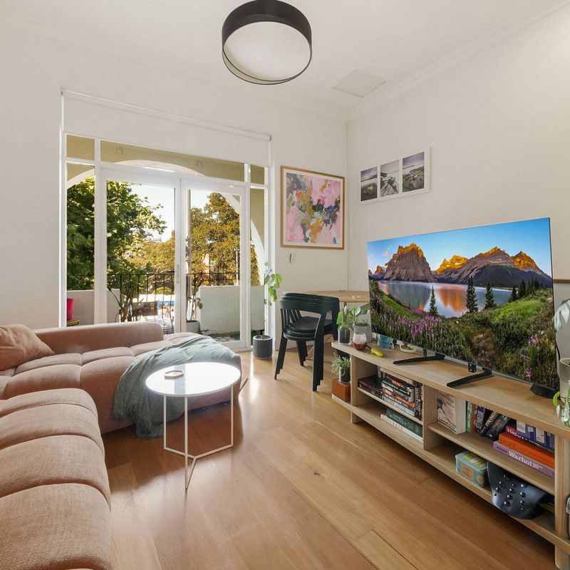 213 Oxford Street, Darlinghurst NSW 2010 - Apartment For Rent | Domain - Photo 1