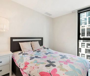 8F/8 Waterside Place, Docklands VIC 3008 - Apartment For Rent | Domain - Photo 3