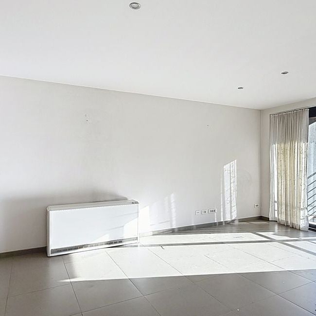 Appartement te huur in Oostende voor € 750 met 2 slaapkamers - Photo 1