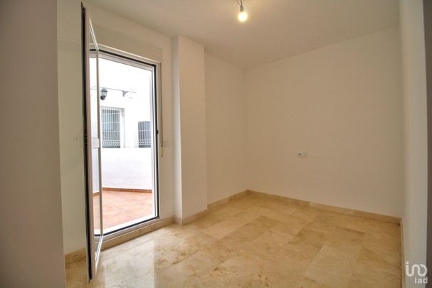 Piso 3 habitaciones de 110 m² en Oliva (46780) - Photo 1