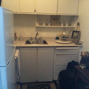 $1922 - 2nd Floor Ocean Side Studio - Photo 2