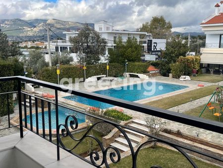 Μεζονέτα για ενοικίαση Κάτω Κηφισιά (Κηφισιά) - Φωτογραφία 3