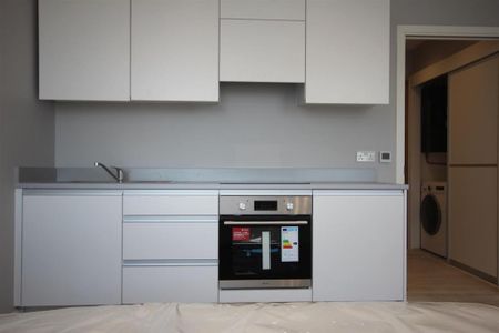 Studio to rent - Photo 5