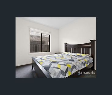 23 Cavalier Drive, Craigieburn, Vic 3064 - Photo 3