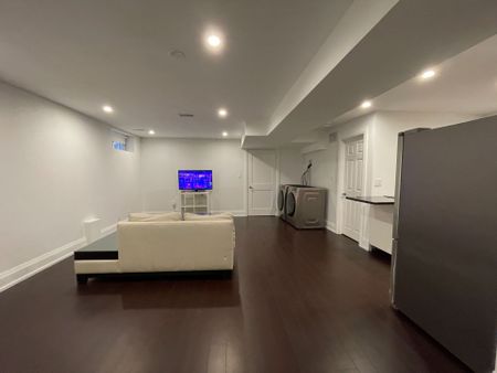 For Lease - 759 Coxwell Avenue Unit# BSMT, Toronto, Ontario - Photo 3