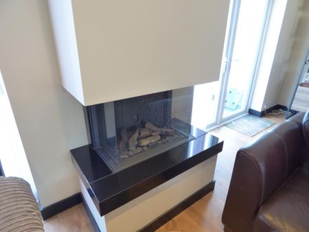 4 bedroom semi-detached house to rent - Photo 2