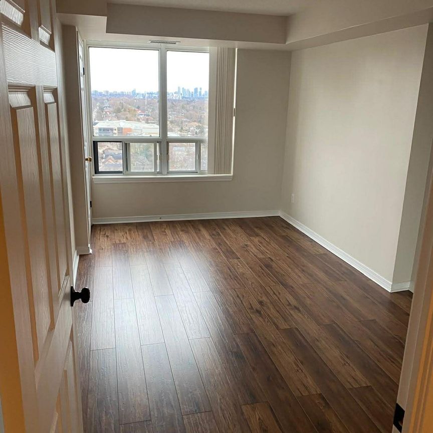For Lease - 8 Hillcrest Avenue Unit# 1209, Toronto, Ontario - Photo 1