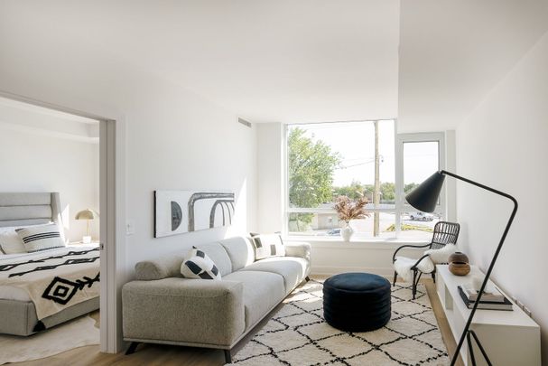 Brand new luxury apartments for rent overlooking the Ottawa River, minutes from trendy Westboro & Hintonburg ! - Photo 1