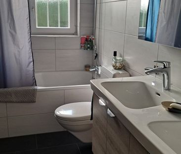 3.5 Zimmer Wohnung in schönem Quartier - Photo 3