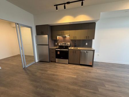 For Lease - 4787 Powers Common Unit# 523, Burlington, Ontario - Photo 4