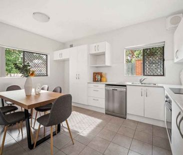 1&2/10 Marinea Street Arncliffe - Photo 4