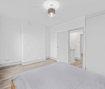 2 bedroom terraced house to rent - Photo 6