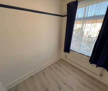 Morley Avenue, London, N18 - Photo 5