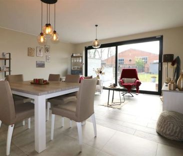 Gelijkvloers appartement met zuidgericht terras en tuintje, autosta... - Photo 5