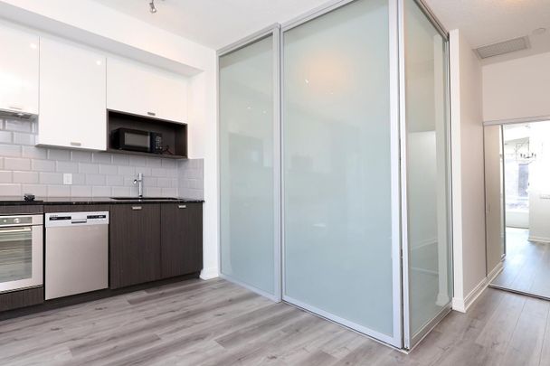 For Lease - 275 Village Green Square Unit# 216, Toronto, Ontario - Photo 1