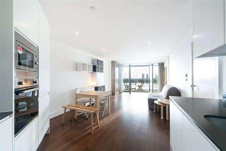 Gateway Tower, Western Gateway, Royal Victoria, E16 - Photo 4