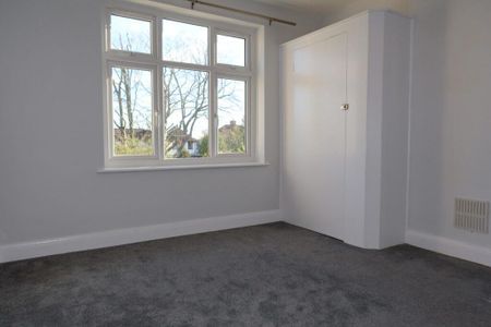 3 bedroom detached house to rent - Photo 3