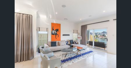 Furnished waterfront house - Photo 2