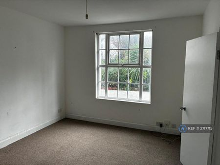 4 bedroom maisonette to rent - Photo 5
